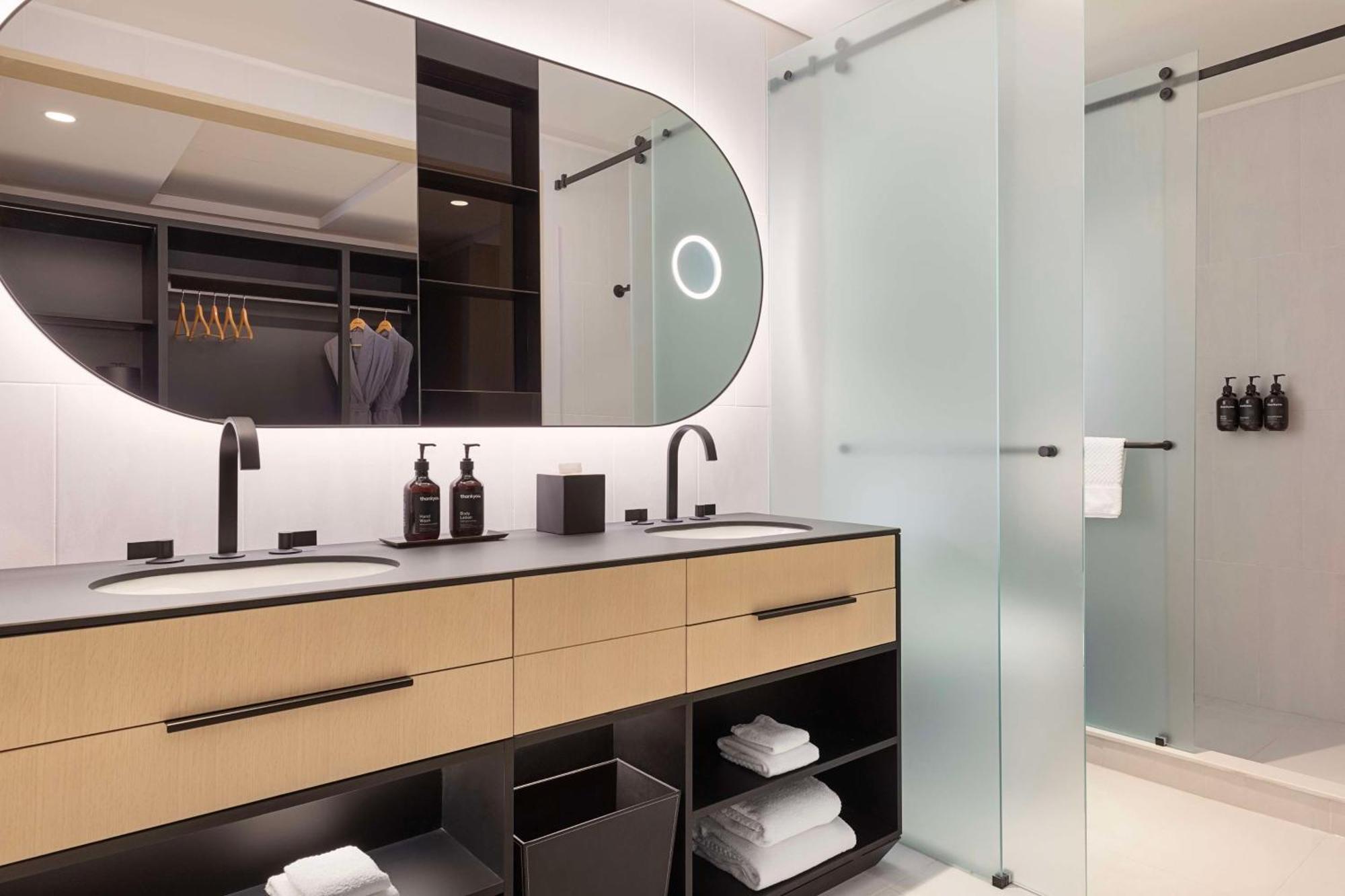 Canopy By Hilton Toronto Yorkville Ngoại thất bức ảnh
